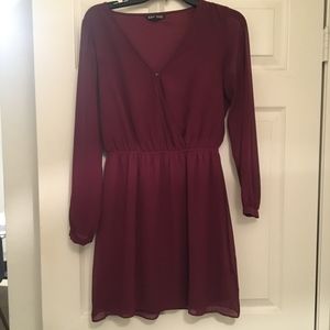 Maroon Sheer Sleeve Express Dress